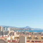 Cabo Azul 아파트